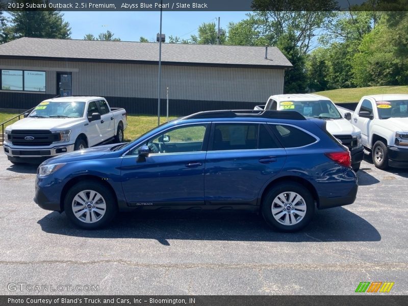 Abyss Blue Pearl / Slate Black 2019 Subaru Outback 2.5i Premium
