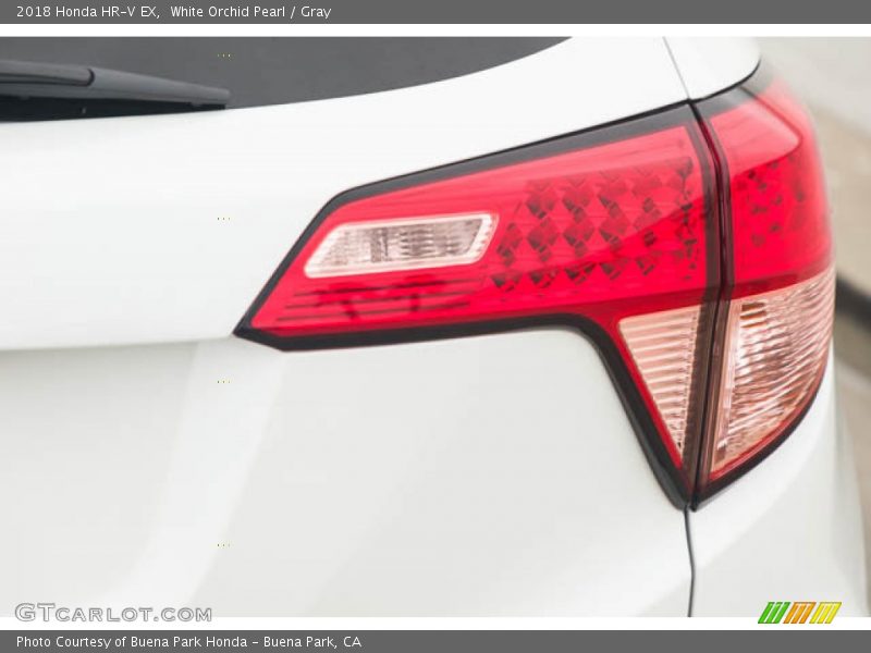 White Orchid Pearl / Gray 2018 Honda HR-V EX