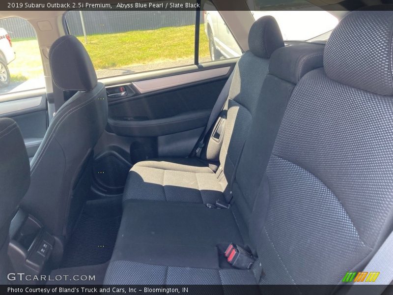 Abyss Blue Pearl / Slate Black 2019 Subaru Outback 2.5i Premium