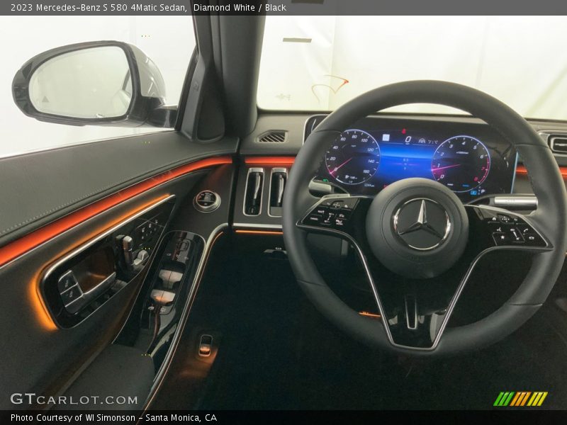 Diamond White / Black 2023 Mercedes-Benz S 580 4Matic Sedan
