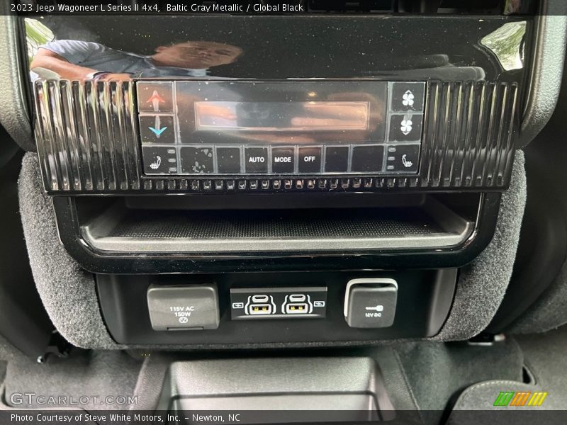 Controls of 2023 Wagoneer L Series II 4x4