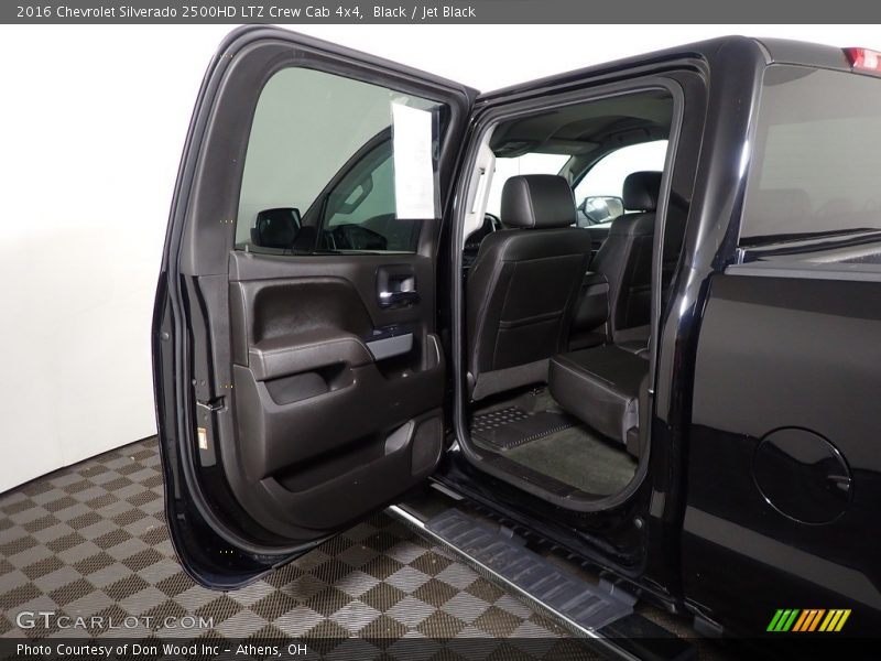 Black / Jet Black 2016 Chevrolet Silverado 2500HD LTZ Crew Cab 4x4