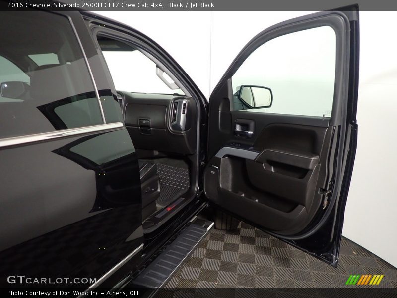 Black / Jet Black 2016 Chevrolet Silverado 2500HD LTZ Crew Cab 4x4