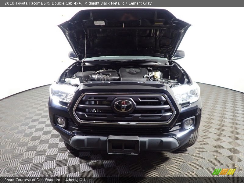 Midnight Black Metallic / Cement Gray 2018 Toyota Tacoma SR5 Double Cab 4x4