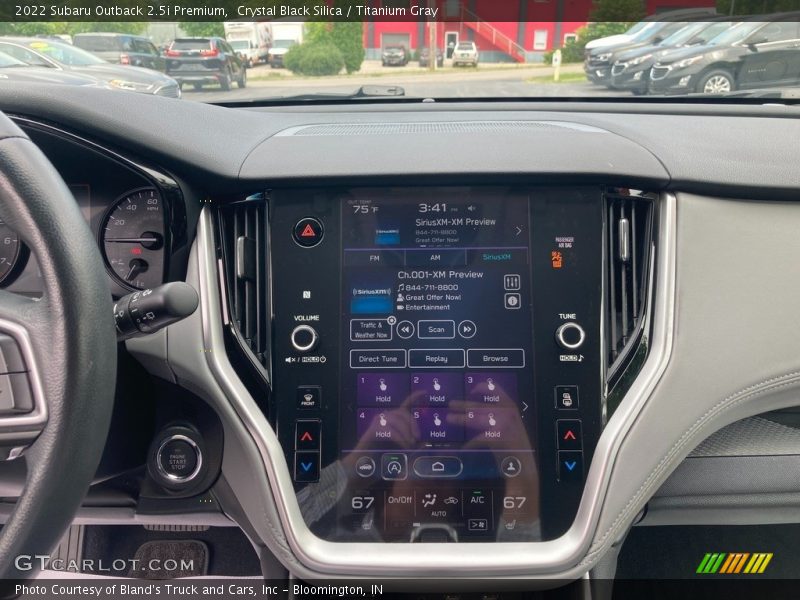 Controls of 2022 Outback 2.5i Premium