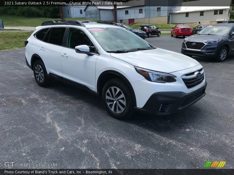 Crystal White Pearl / Slate Black 2021 Subaru Outback 2.5i Premium