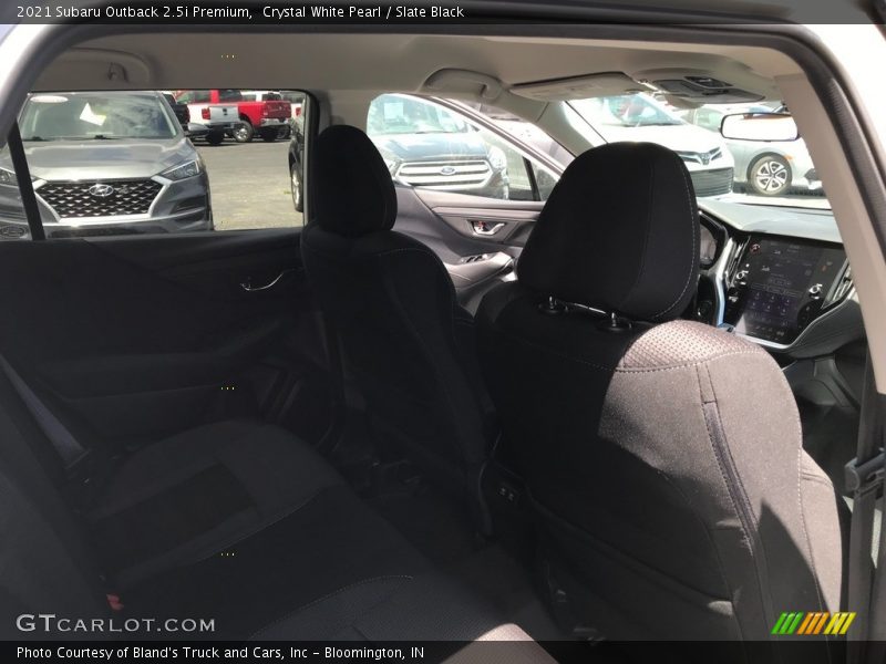 Crystal White Pearl / Slate Black 2021 Subaru Outback 2.5i Premium