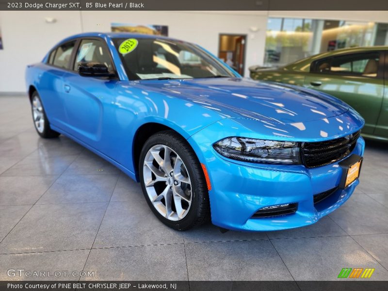  2023 Charger SXT B5 Blue Pearl
