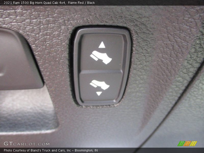 Flame Red / Black 2021 Ram 1500 Big Horn Quad Cab 4x4
