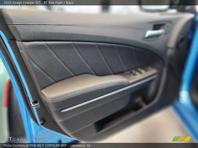 Door Panel of 2023 Charger SXT