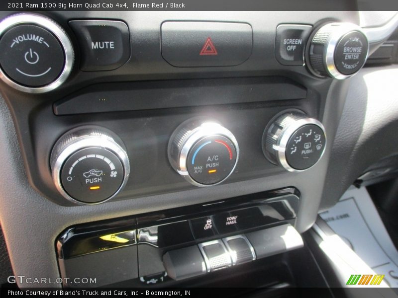 Flame Red / Black 2021 Ram 1500 Big Horn Quad Cab 4x4
