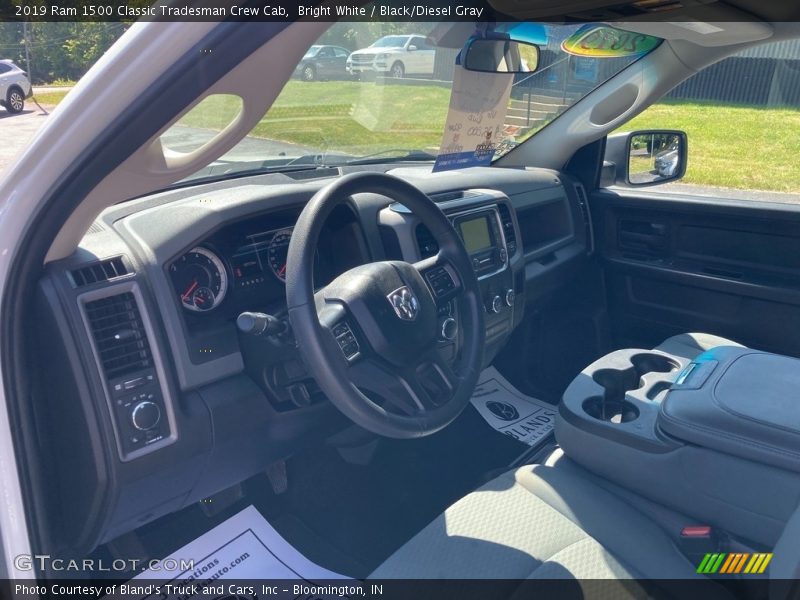 Bright White / Black/Diesel Gray 2019 Ram 1500 Classic Tradesman Crew Cab