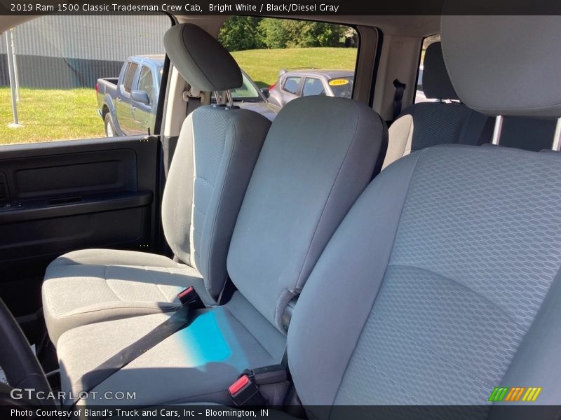 Bright White / Black/Diesel Gray 2019 Ram 1500 Classic Tradesman Crew Cab
