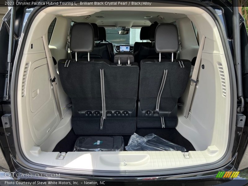 Brilliant Black Crystal Pearl / Black/Alloy 2023 Chrysler Pacifica Hybrid Touring L