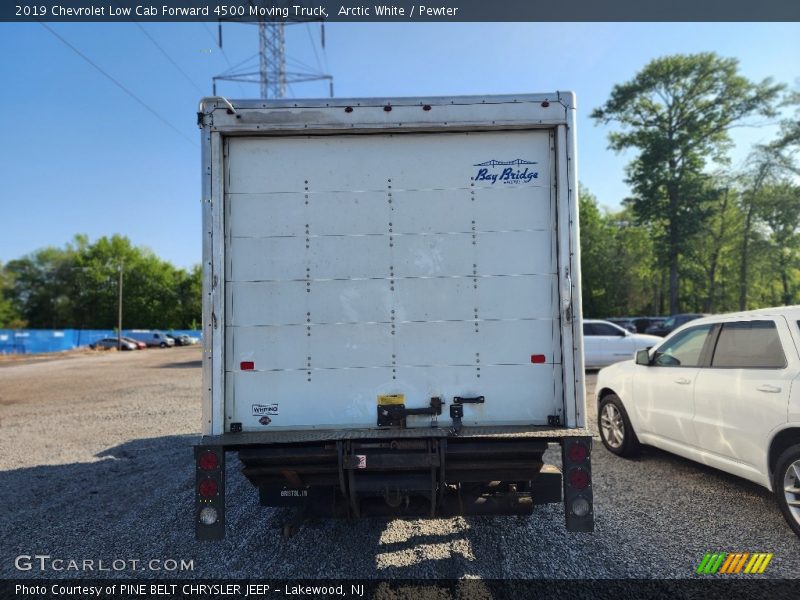 Arctic White / Pewter 2019 Chevrolet Low Cab Forward 4500 Moving Truck