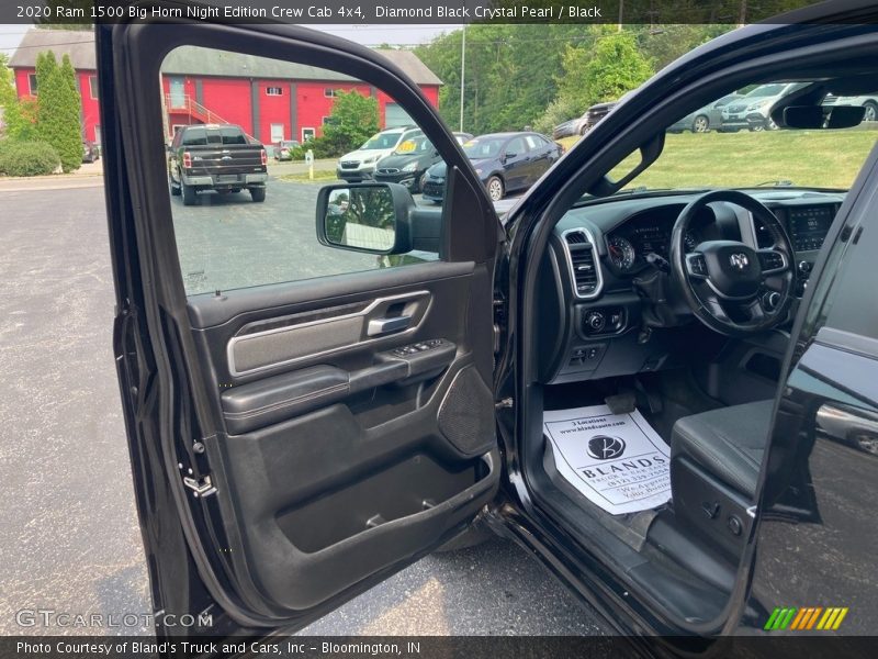 Diamond Black Crystal Pearl / Black 2020 Ram 1500 Big Horn Night Edition Crew Cab 4x4