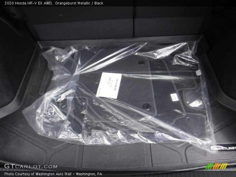 Orangeburst Metallic / Black 2020 Honda HR-V EX AWD