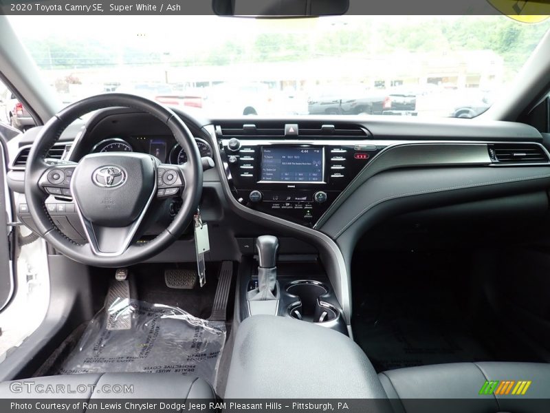 Super White / Ash 2020 Toyota Camry SE
