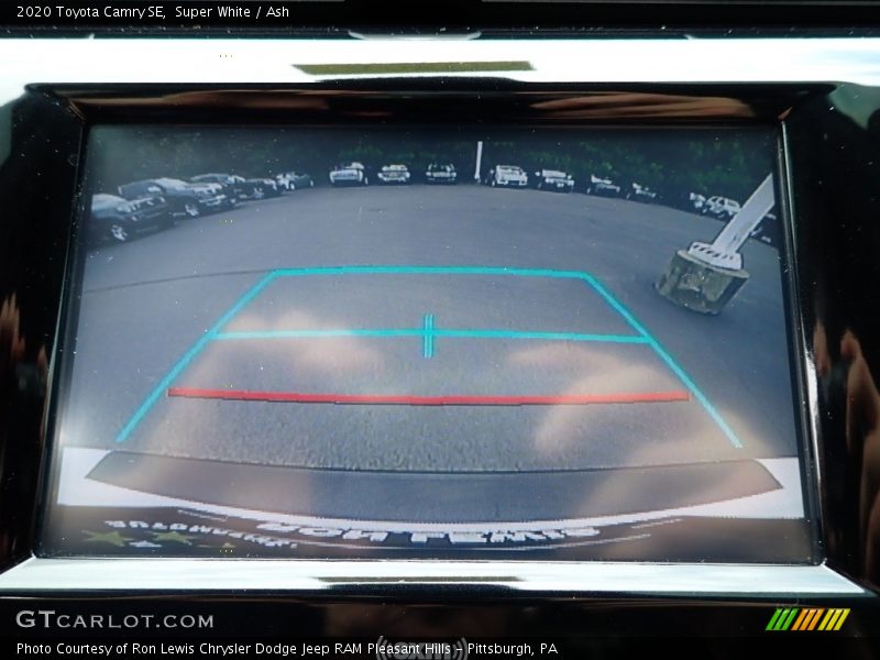 Super White / Ash 2020 Toyota Camry SE