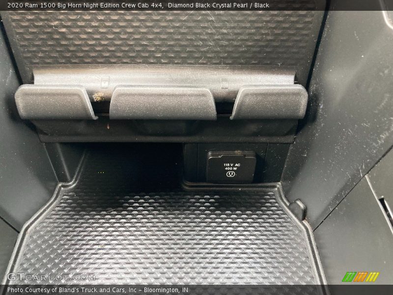 Diamond Black Crystal Pearl / Black 2020 Ram 1500 Big Horn Night Edition Crew Cab 4x4