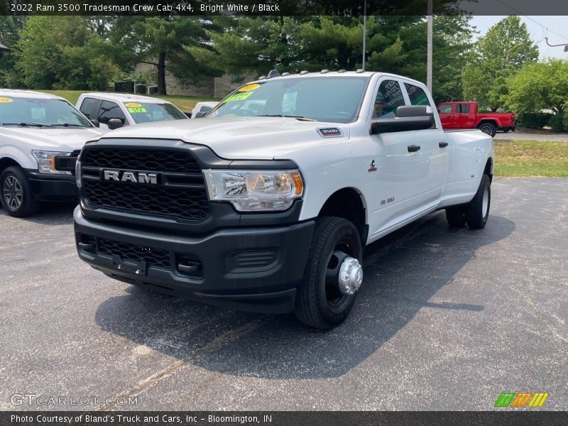 Bright White / Black 2022 Ram 3500 Tradesman Crew Cab 4x4
