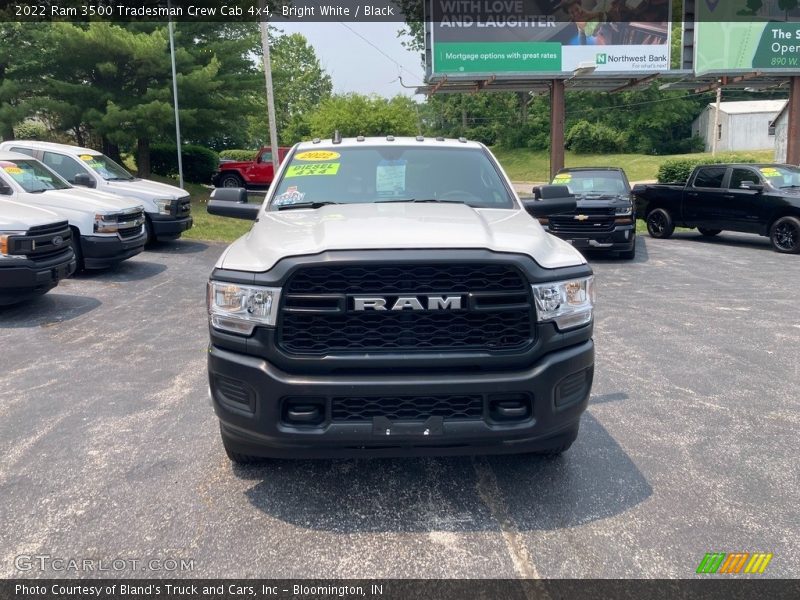 Bright White / Black 2022 Ram 3500 Tradesman Crew Cab 4x4