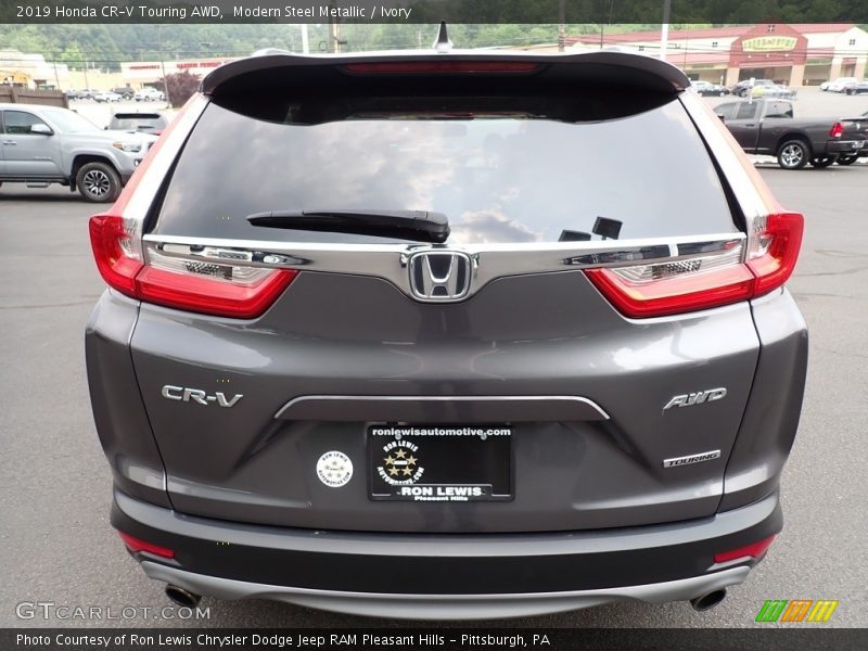 Modern Steel Metallic / Ivory 2019 Honda CR-V Touring AWD