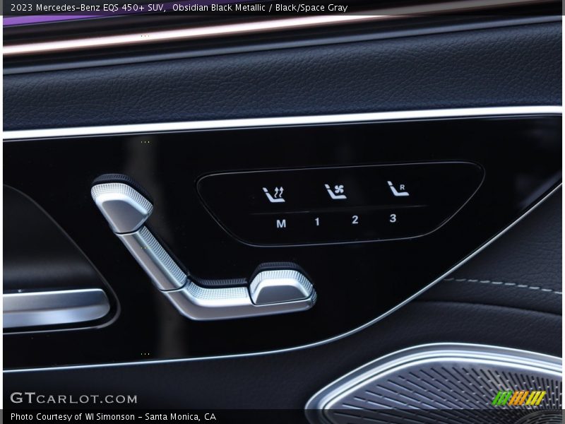 Obsidian Black Metallic / Black/Space Gray 2023 Mercedes-Benz EQS 450+ SUV