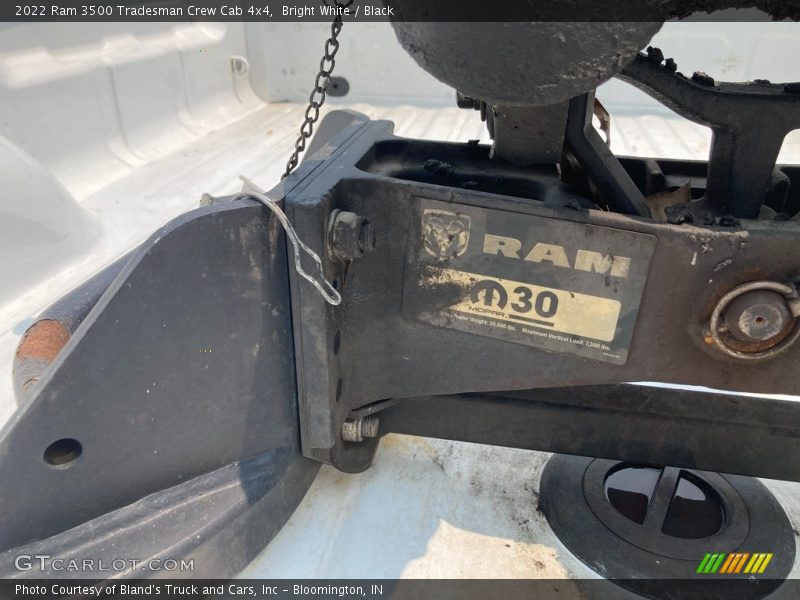Bright White / Black 2022 Ram 3500 Tradesman Crew Cab 4x4