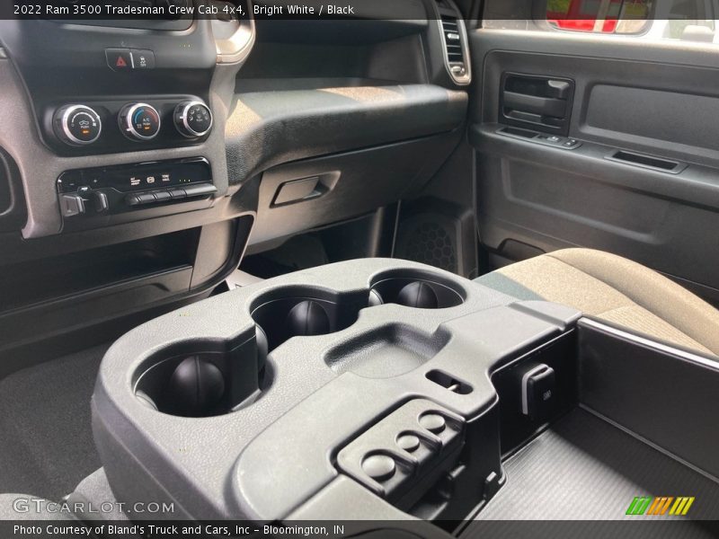 Bright White / Black 2022 Ram 3500 Tradesman Crew Cab 4x4
