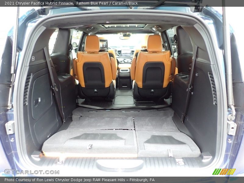  2021 Pacifica Hybrid Pinnacle Trunk