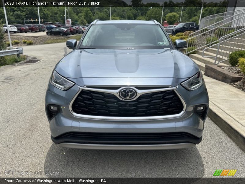 Moon Dust / Black 2023 Toyota Highlander Platinum