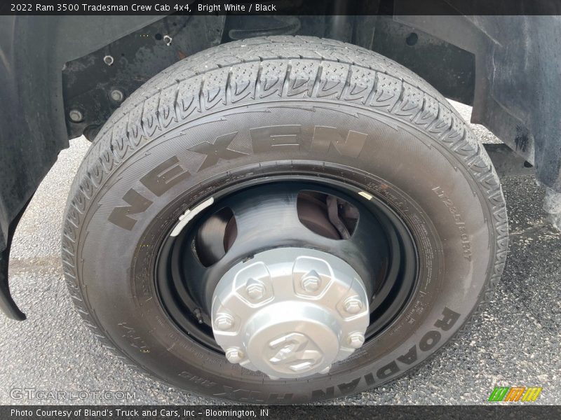 Bright White / Black 2022 Ram 3500 Tradesman Crew Cab 4x4
