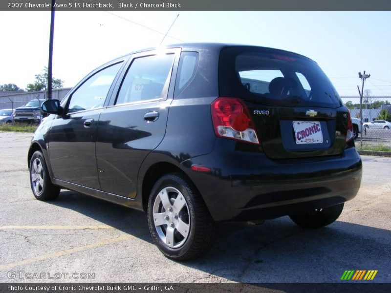 Black / Charcoal Black 2007 Chevrolet Aveo 5 LS Hatchback