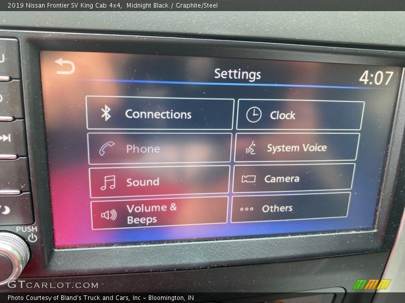Midnight Black / Graphite/Steel 2019 Nissan Frontier SV King Cab 4x4