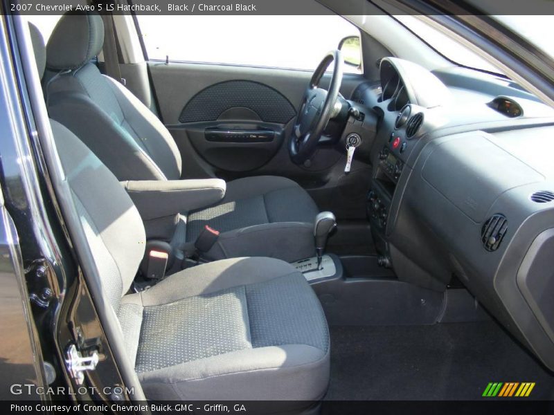 Black / Charcoal Black 2007 Chevrolet Aveo 5 LS Hatchback