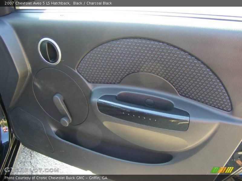 Black / Charcoal Black 2007 Chevrolet Aveo 5 LS Hatchback