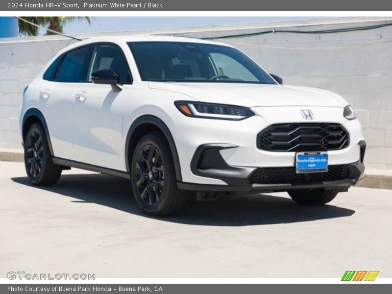 Front 3/4 View of 2024 HR-V Sport