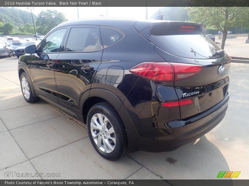 Black Noir Pearl / Black 2019 Hyundai Tucson Value