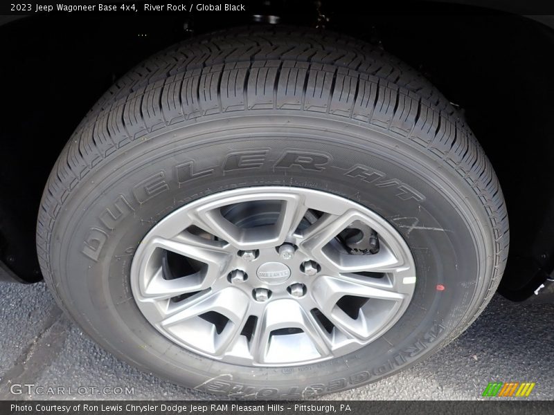 River Rock / Global Black 2023 Jeep Wagoneer Base 4x4