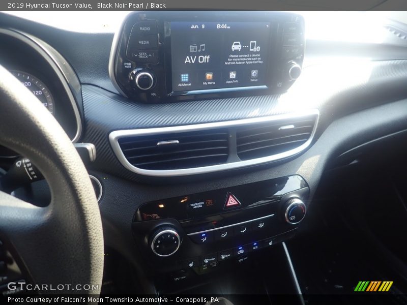 Black Noir Pearl / Black 2019 Hyundai Tucson Value