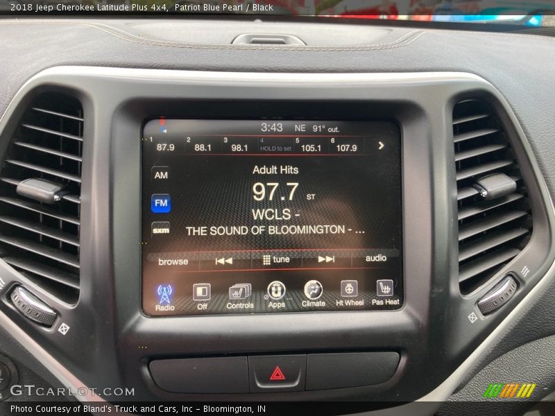 Patriot Blue Pearl / Black 2018 Jeep Cherokee Latitude Plus 4x4