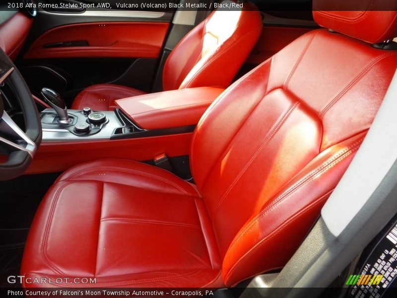 Vulcano (Volcano) Black Metallic / Black/Red 2018 Alfa Romeo Stelvio Sport AWD