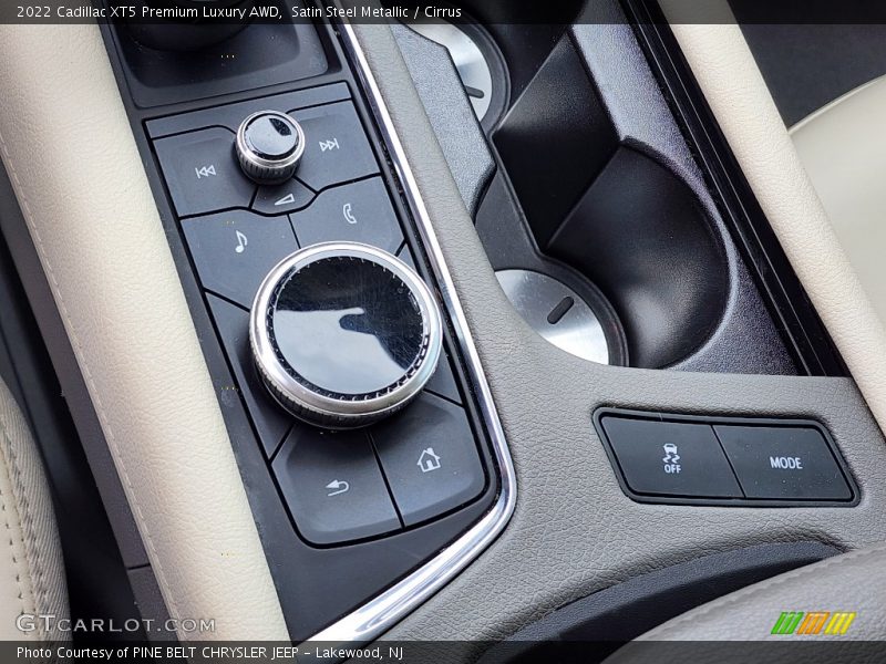 Controls of 2022 XT5 Premium Luxury AWD