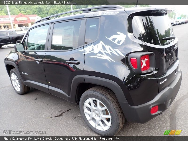 Black / Black 2023 Jeep Renegade Latitude 4x4