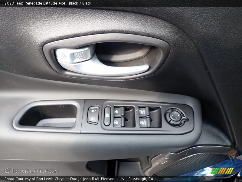 Black / Black 2023 Jeep Renegade Latitude 4x4