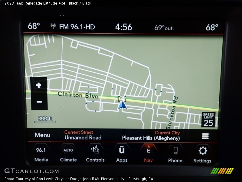 Navigation of 2023 Renegade Latitude 4x4