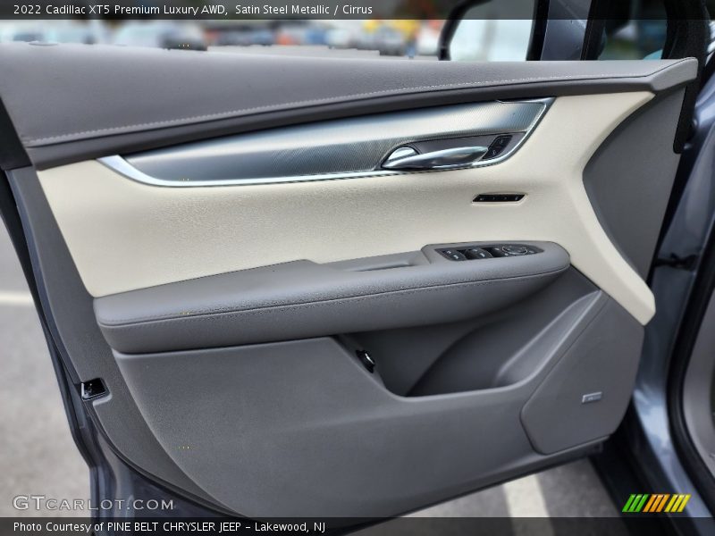 Door Panel of 2022 XT5 Premium Luxury AWD