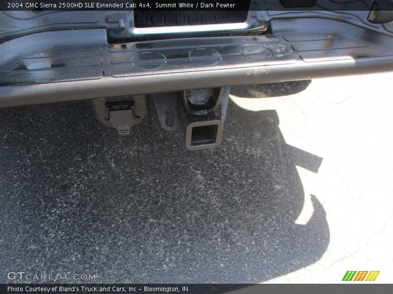 Summit White / Dark Pewter 2004 GMC Sierra 2500HD SLE Extended Cab 4x4