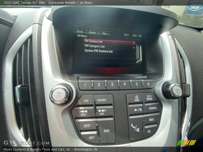 Quicksilver Metallic / Jet Black 2017 GMC Terrain SLT AWD